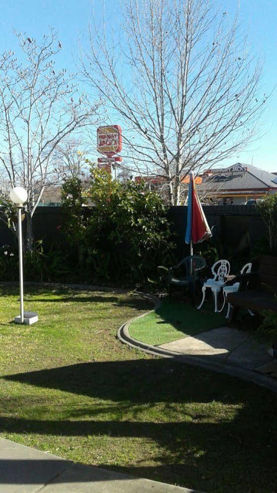 Albury Garden Court Motel Exterior photo